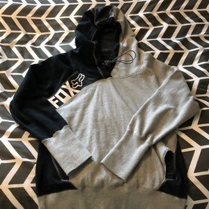 FOX sweatshirt